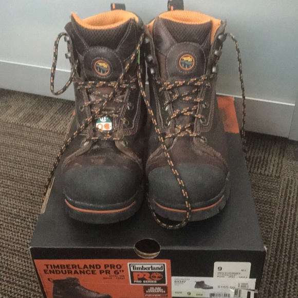 wide toe box work boots